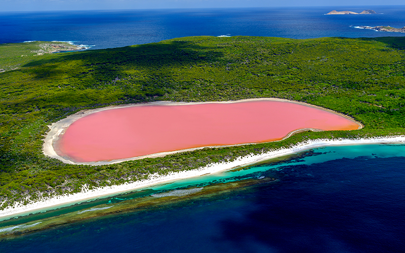 Esperance - Lake Hillier